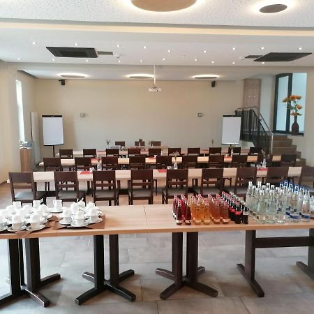 Landgasthof Niebler Adelsdorf Ngoại thất bức ảnh