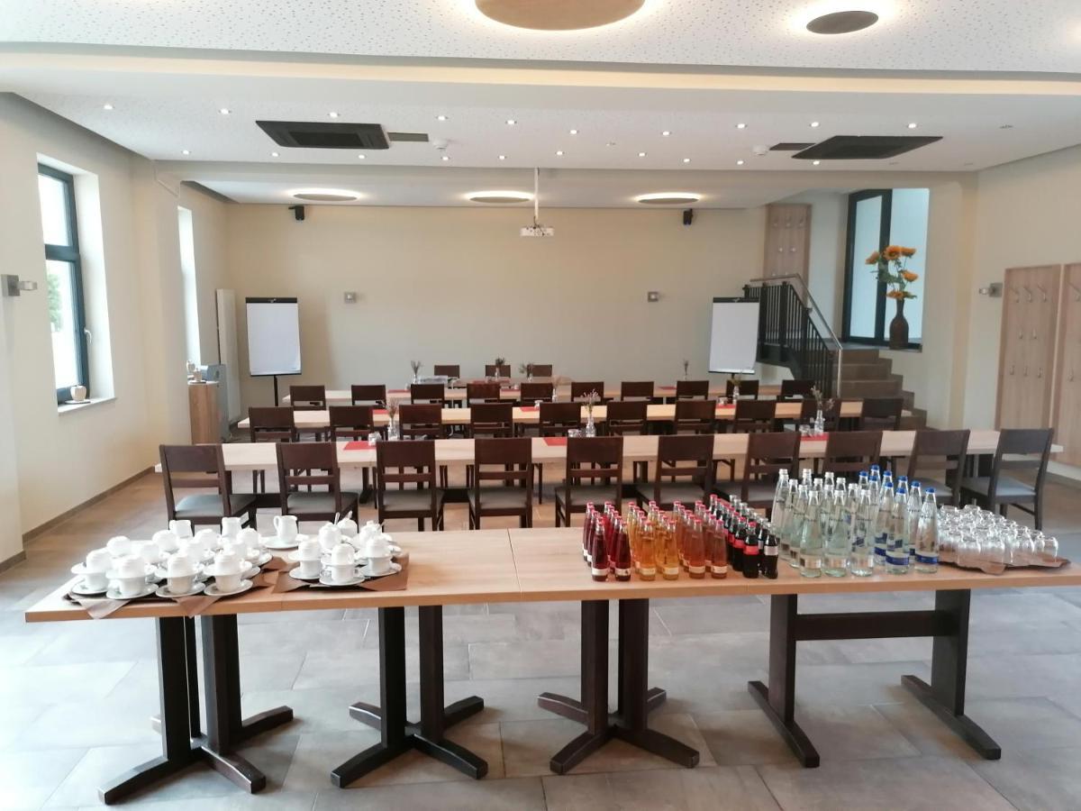Landgasthof Niebler Adelsdorf Ngoại thất bức ảnh