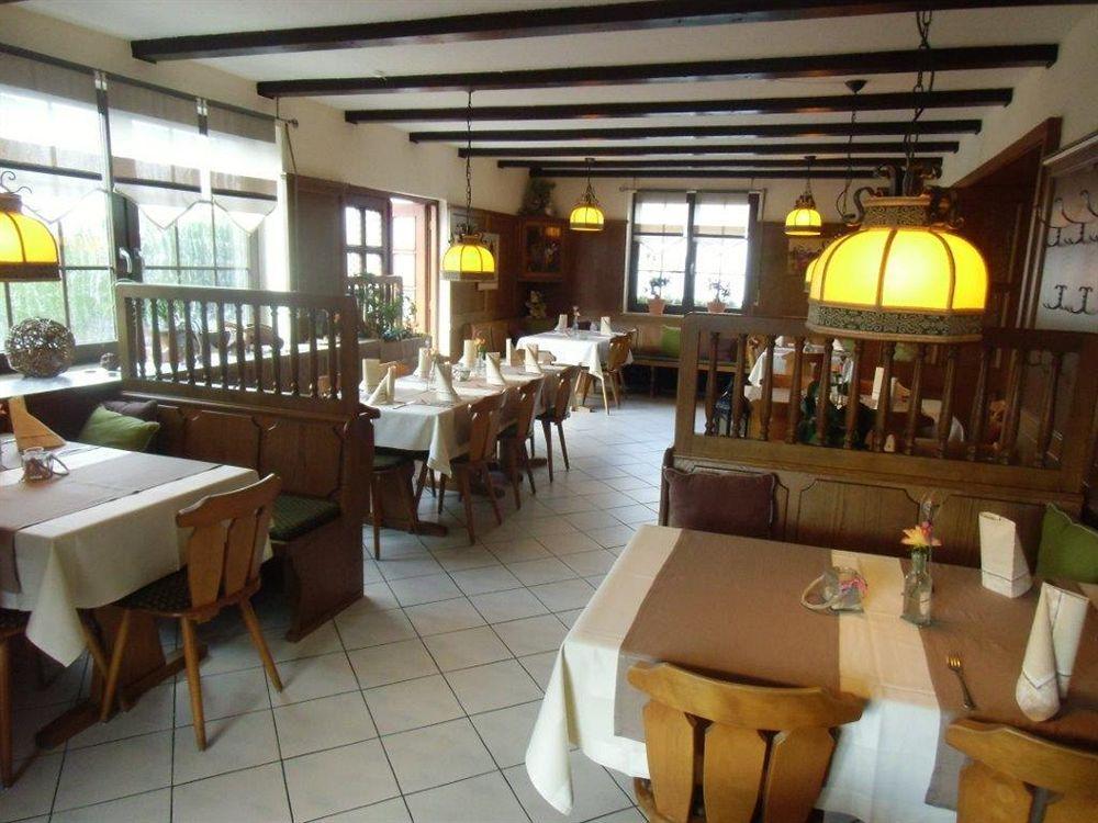 Landgasthof Niebler Adelsdorf Ngoại thất bức ảnh